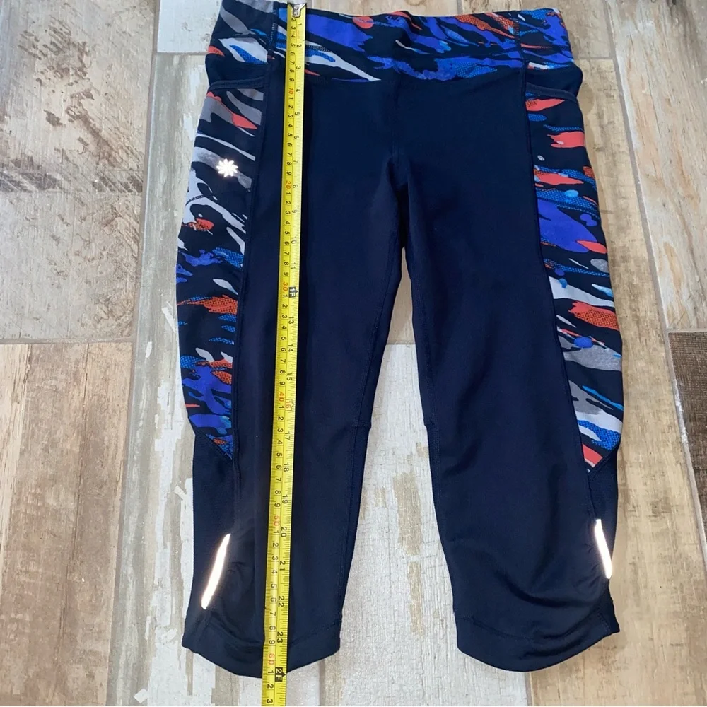Athleta Leggings Yoga Pants Capri Womens Small Blue Spliced Fire Be Free Knicker - Picture 2 of 9